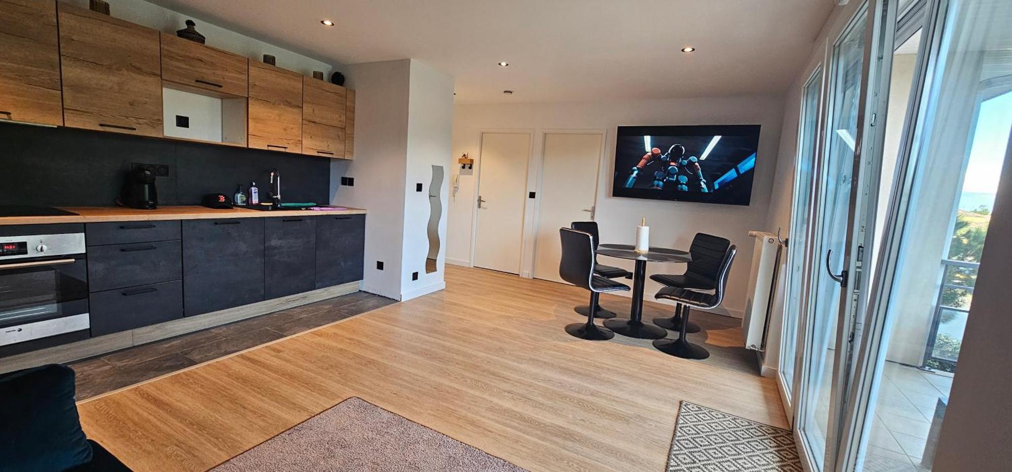 Charmant Appartement Tout Equipe Seilh Exterior photo