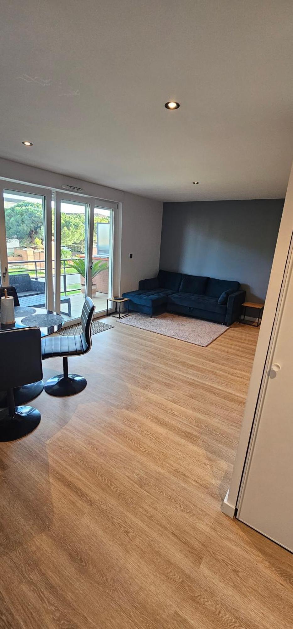 Charmant Appartement Tout Equipe Seilh Exterior photo